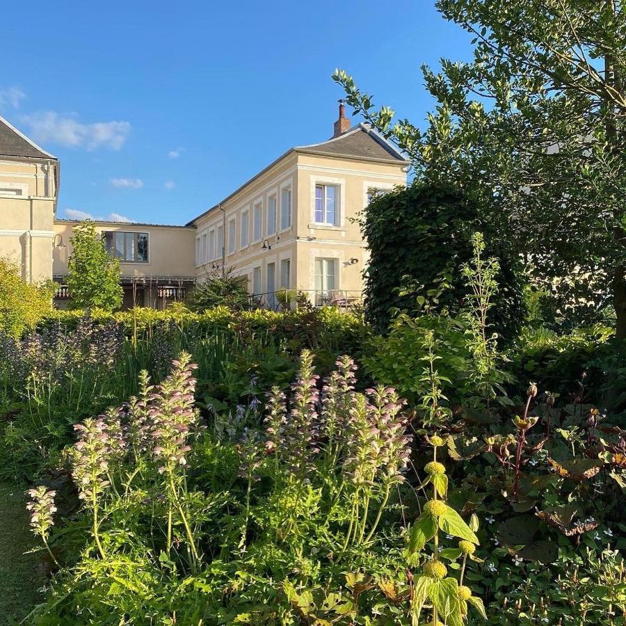 Au Jardin Des Deux Ponts Acomodação com café da manhã Abbeville Exterior foto